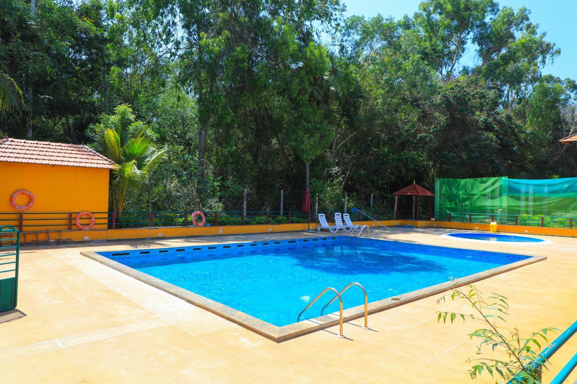 Auro Wellness Castle Hotel Pondicherry Ngoại thất bức ảnh