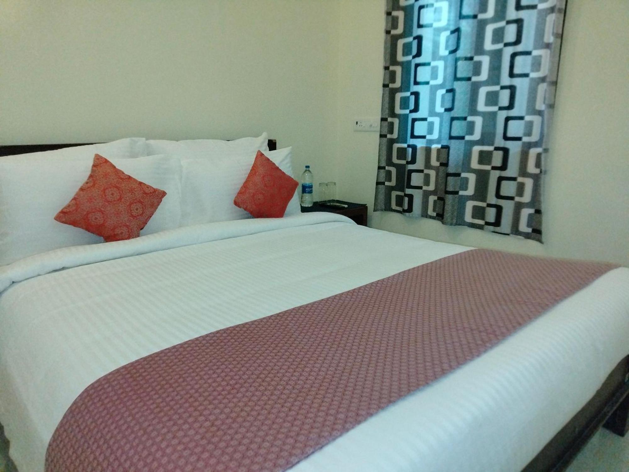 Auro Wellness Castle Hotel Pondicherry Ngoại thất bức ảnh