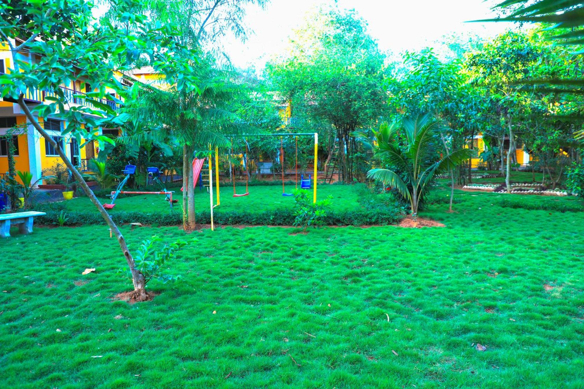 Auro Wellness Castle Hotel Pondicherry Ngoại thất bức ảnh