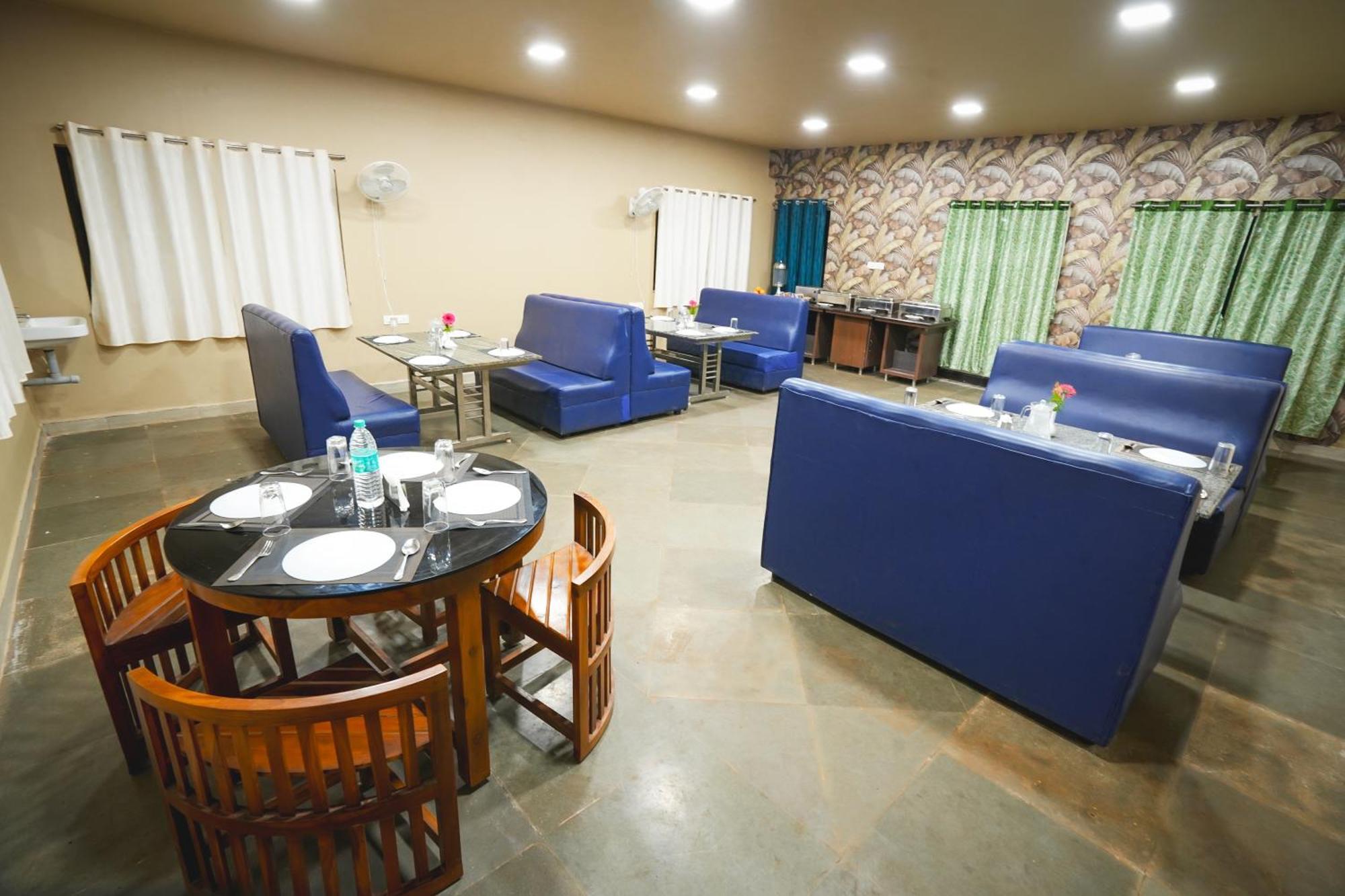 Auro Wellness Castle Hotel Pondicherry Ngoại thất bức ảnh
